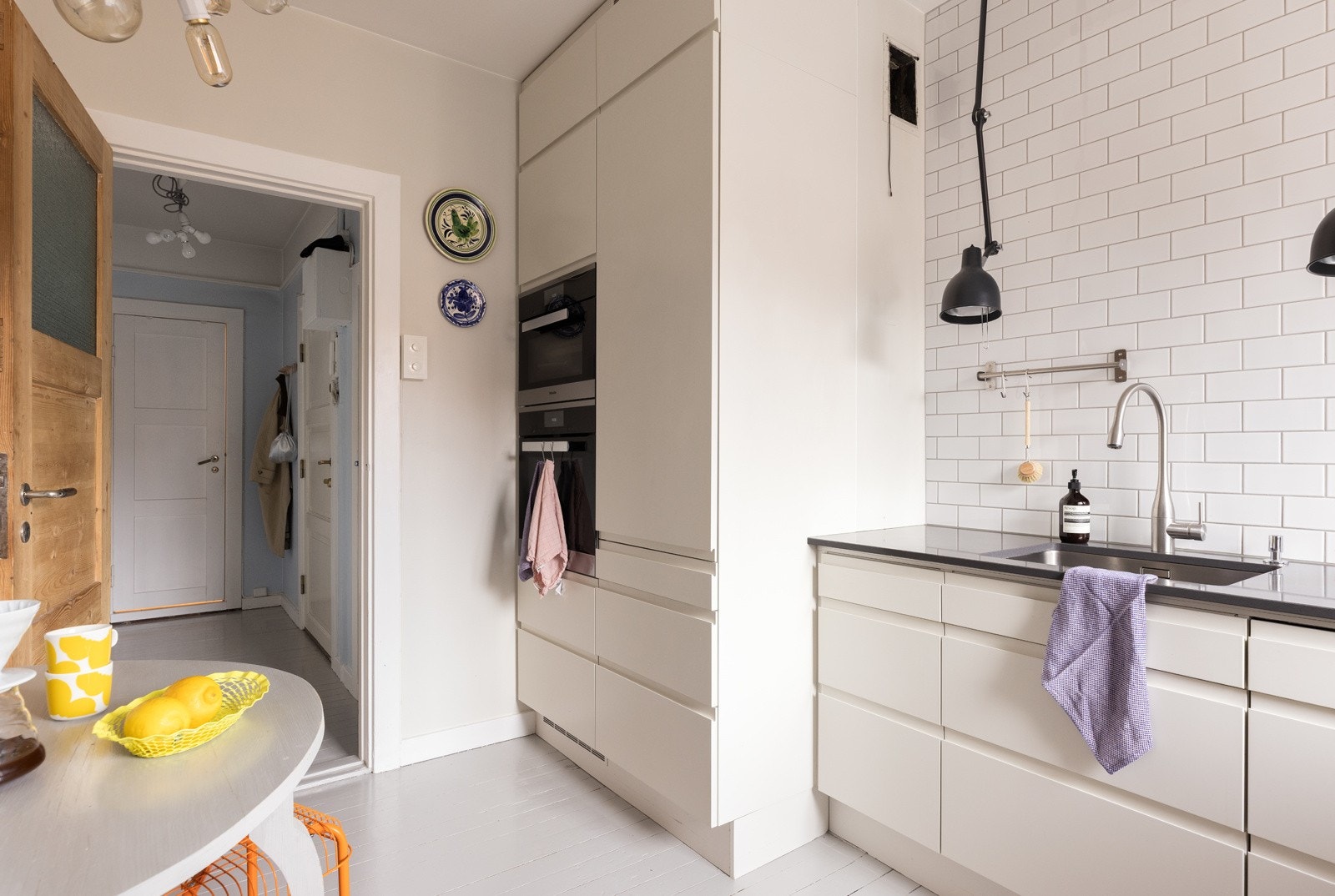 - Integrerte hvitevarer medfølger - Galleribilde