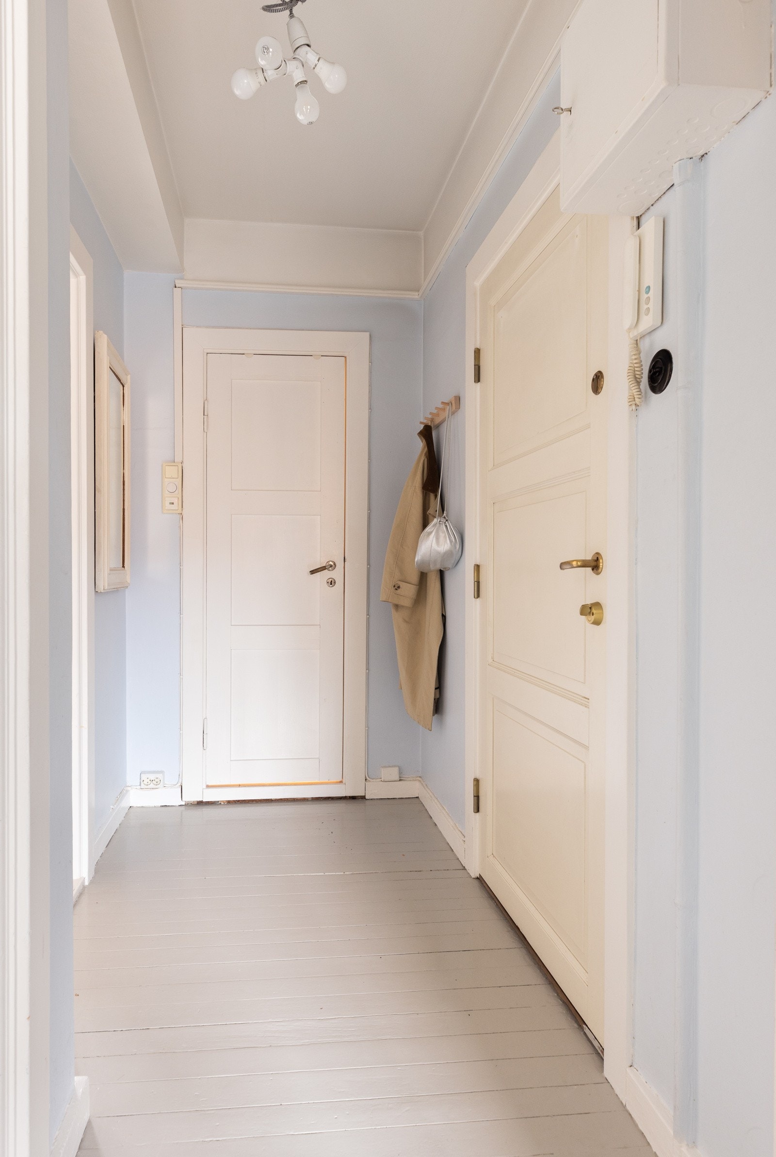 - Innbydende entrè som umiddelbart gir et godt førsteinntrykk - Galleribilde