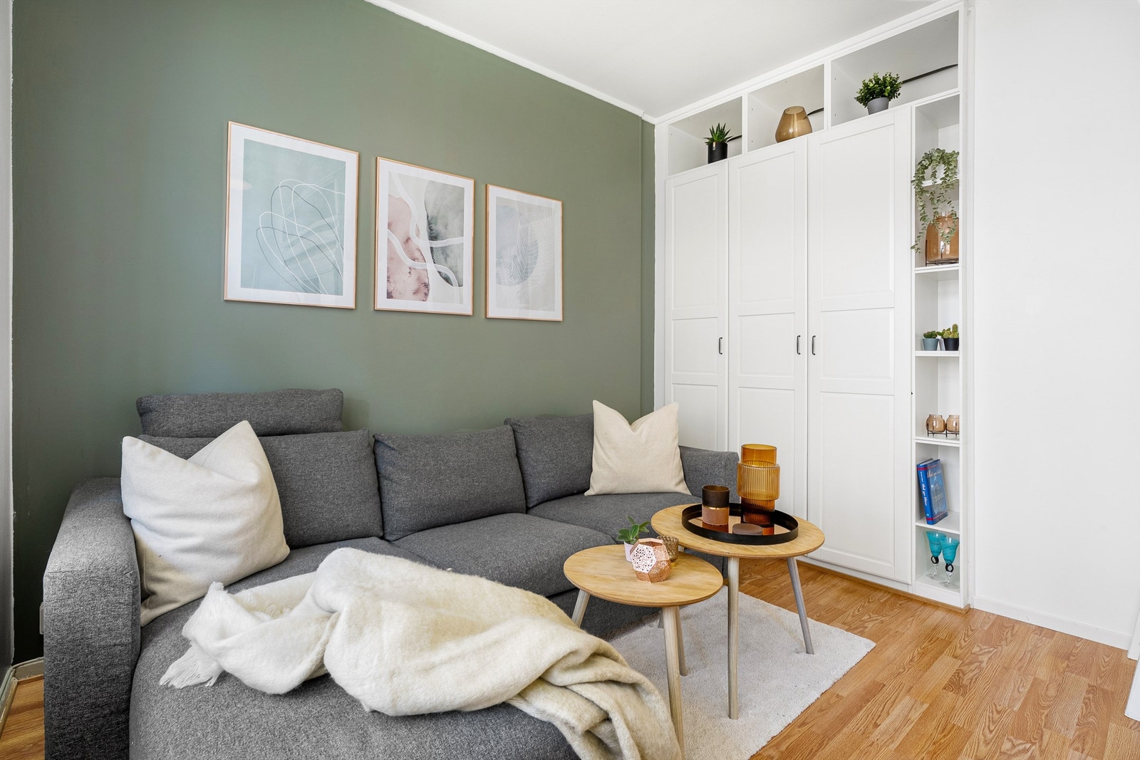 Leiligheten har en praktisk planløsning med smarte løsninger. Galleribilde