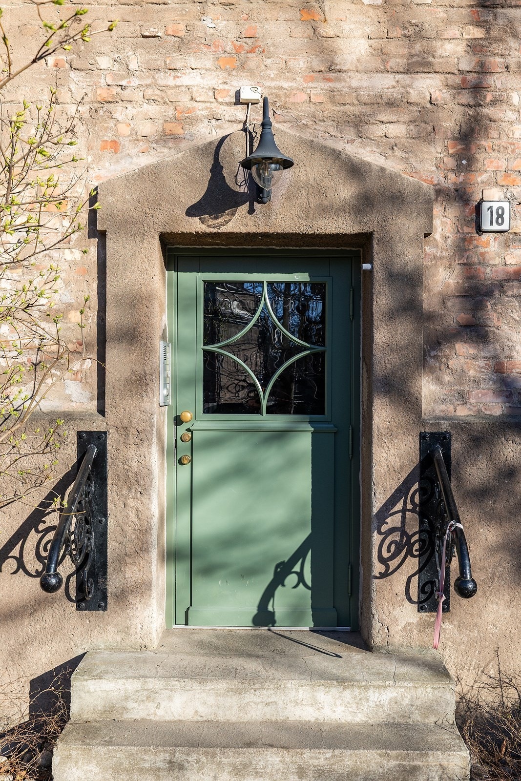 Felles inngangsparti. Galleribilde