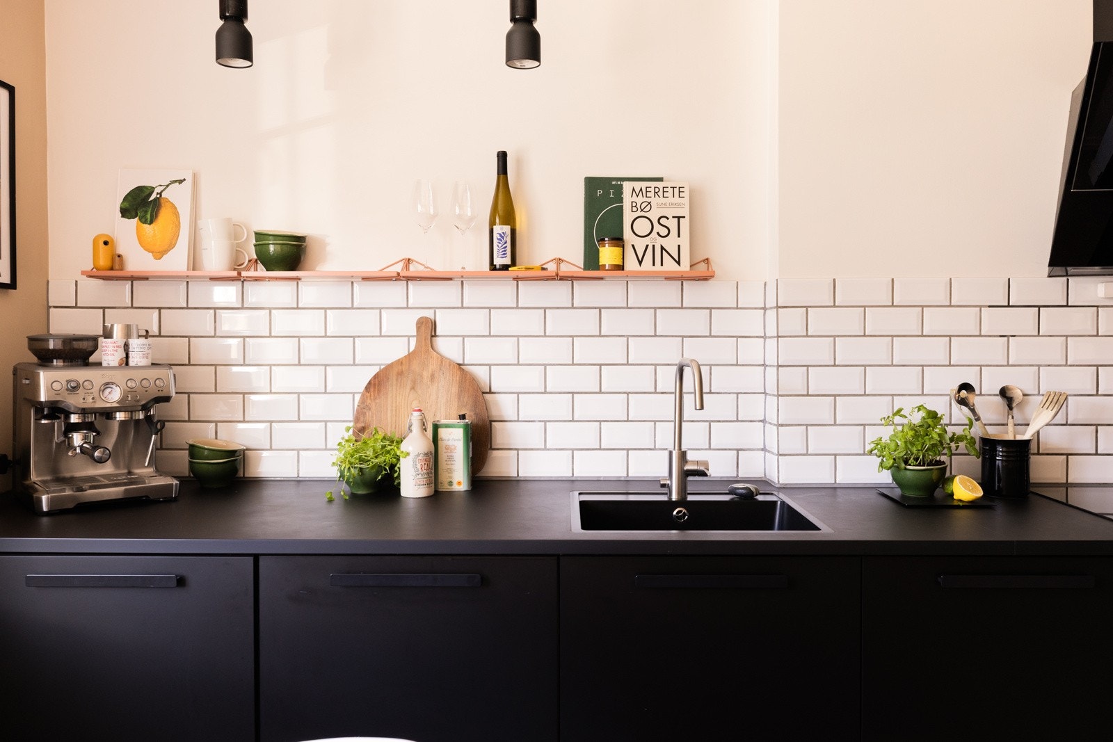 - Opplegg for vaskemaskin på kjøkkenet - Galleribilde