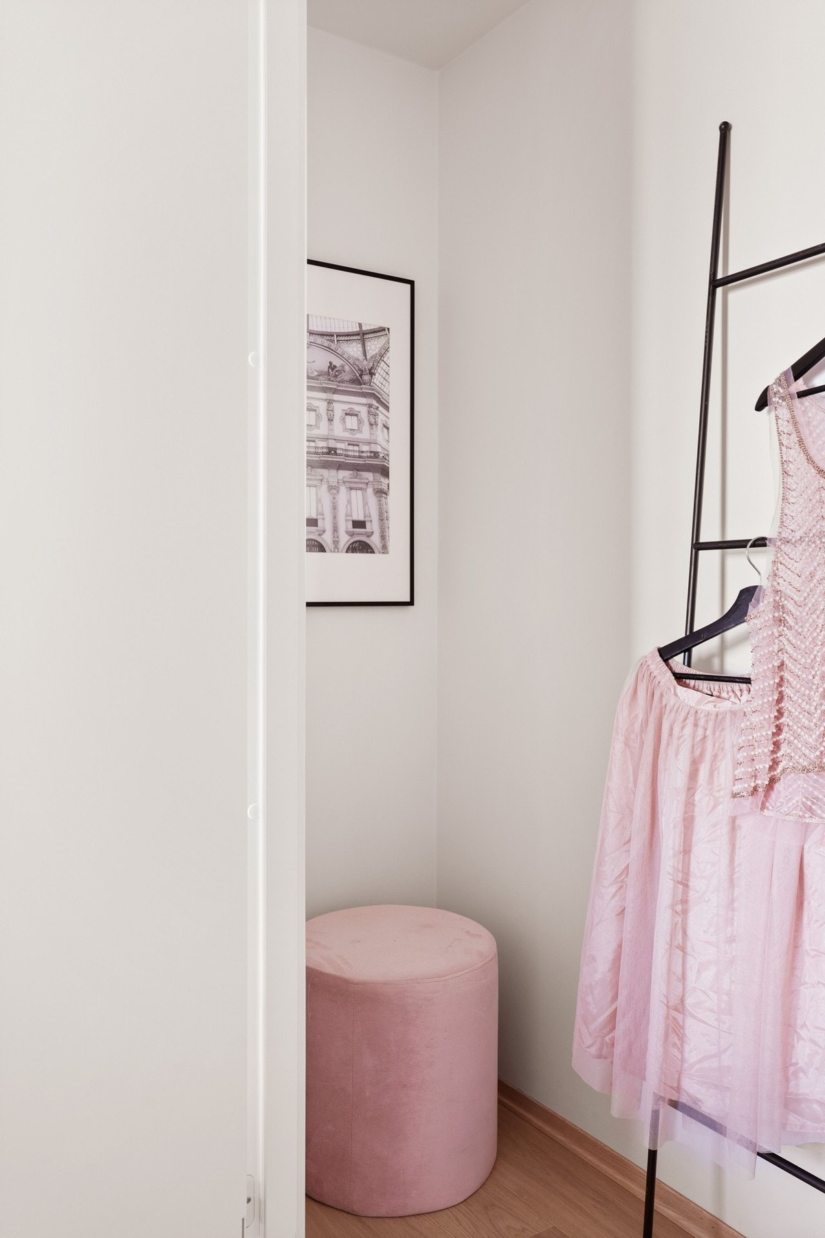 Innvendig bod. Galleribilde