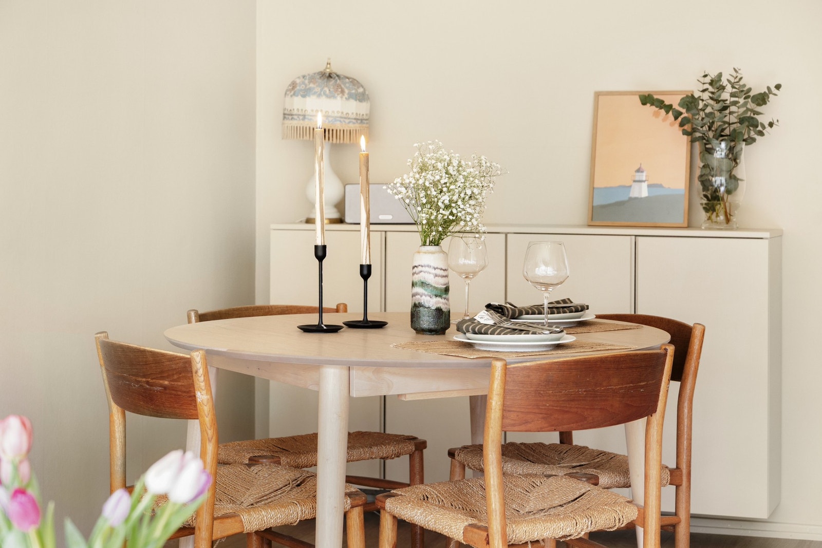 Varmtvann og fyring er inkludert i felleskostnadene. Galleribilde