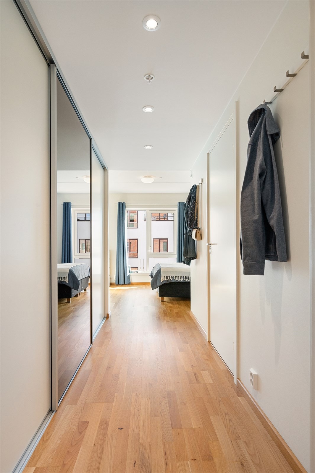 I tilknytning til hovedsoverommet har du også et baderom - en herlig hverdagsluksus! Galleribilde