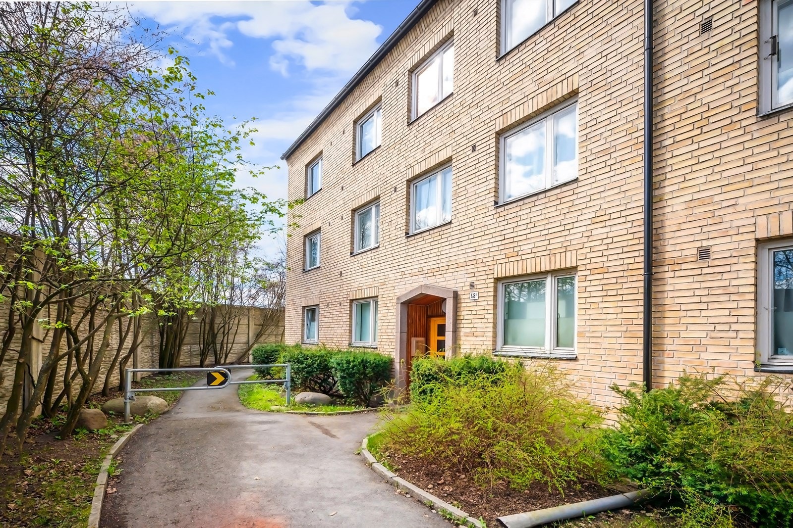 Pent, opparbeidet inngangsparti. Galleribilde