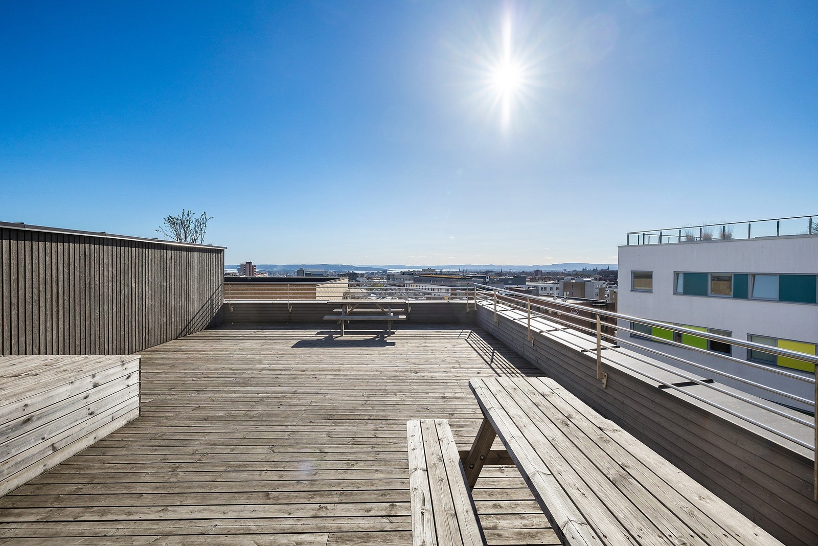 I bygg 2C er det en felles takterrasse med sol dagen lang. Galleribilde