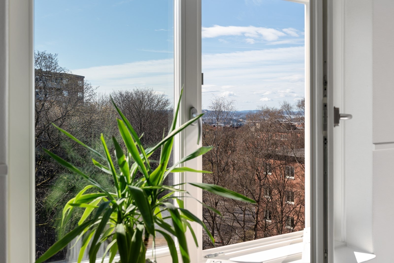 Utsyn fra soverommet Galleribilde