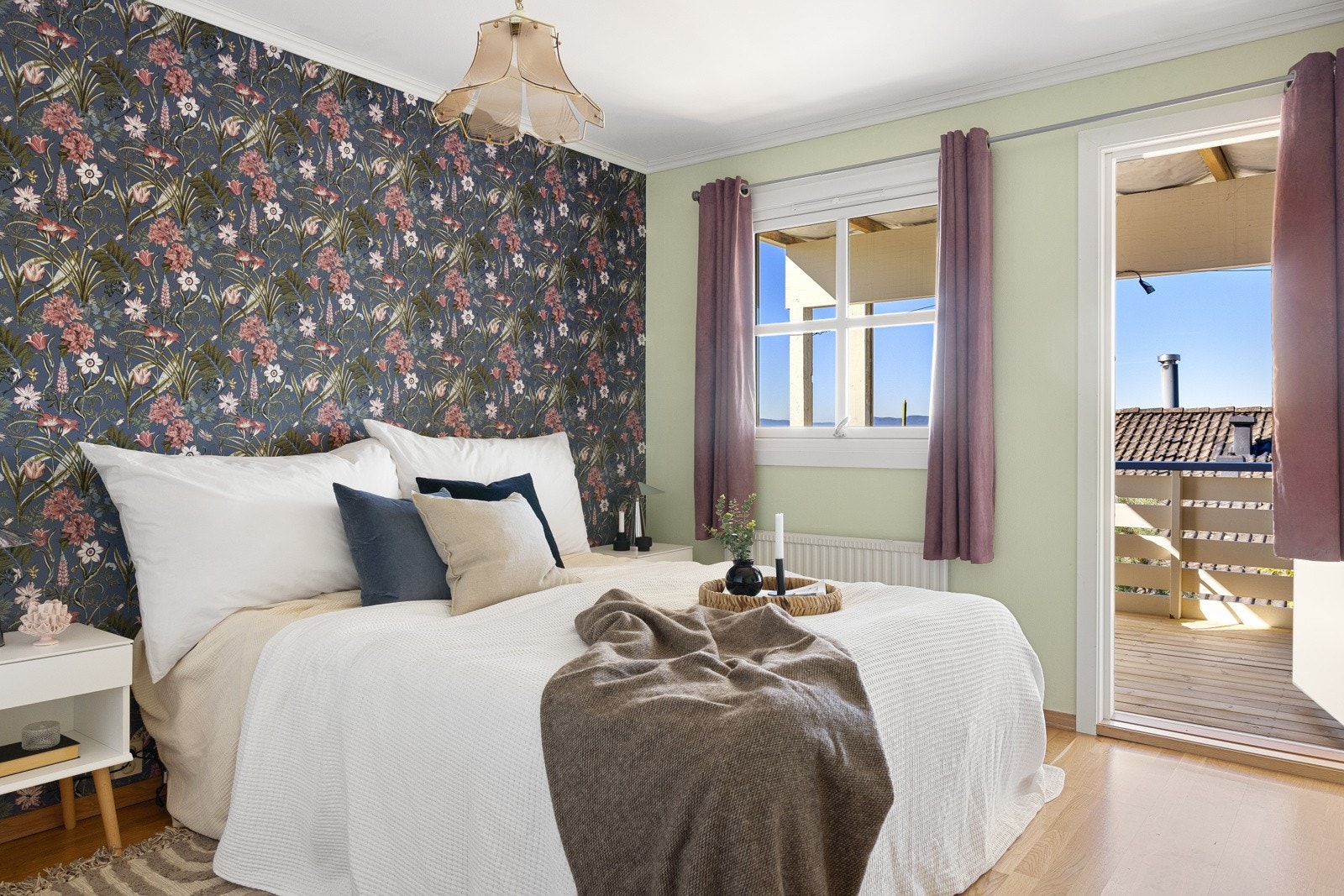 Utgang til balkong Galleribilde