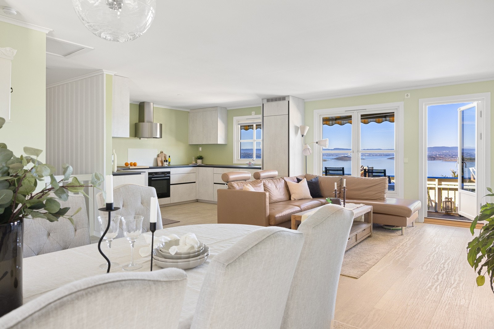 Åpen stue/kjøkkenløsning Galleribilde