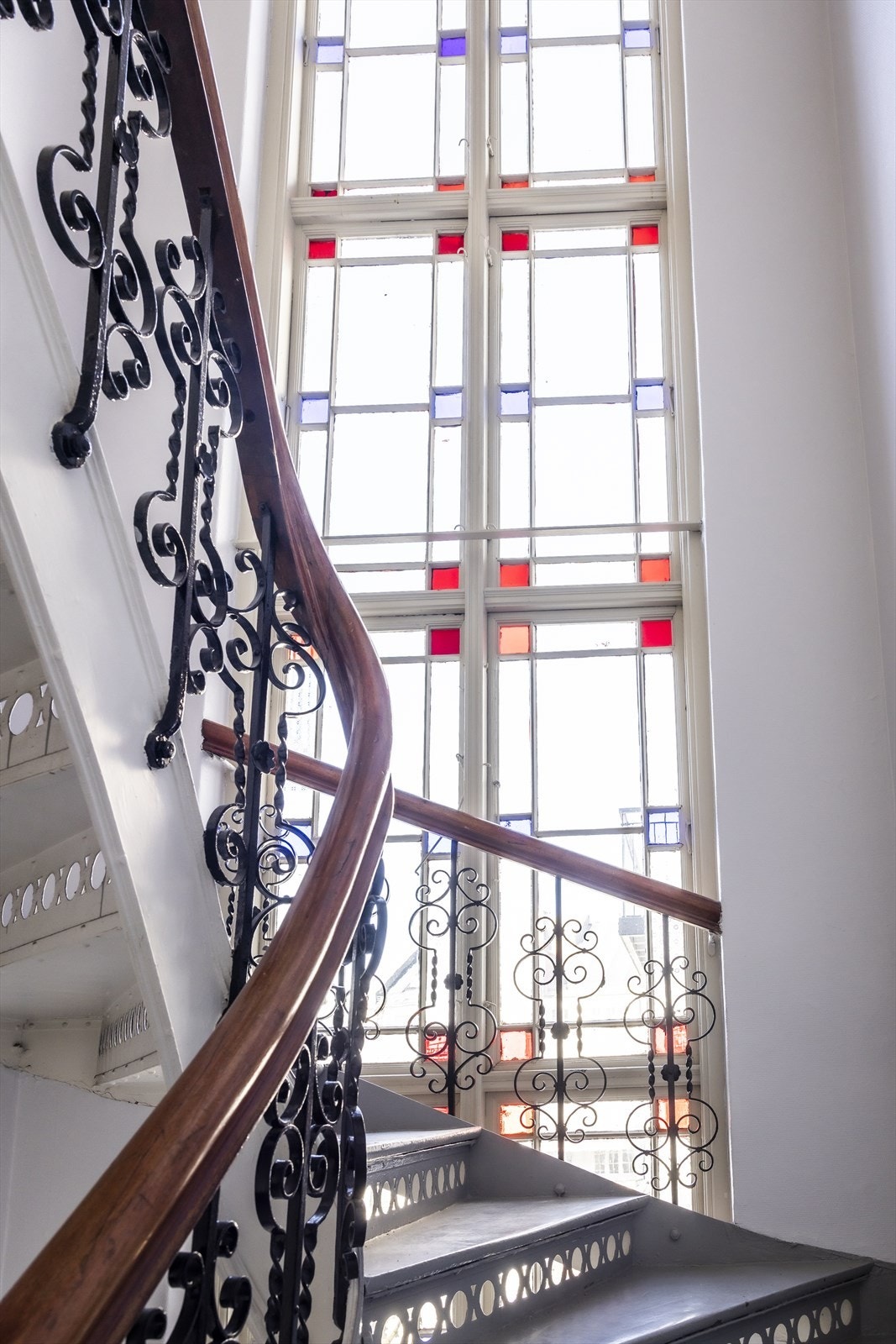 Velholdt klassisk bygård - veldrevet andelslag Galleribilde