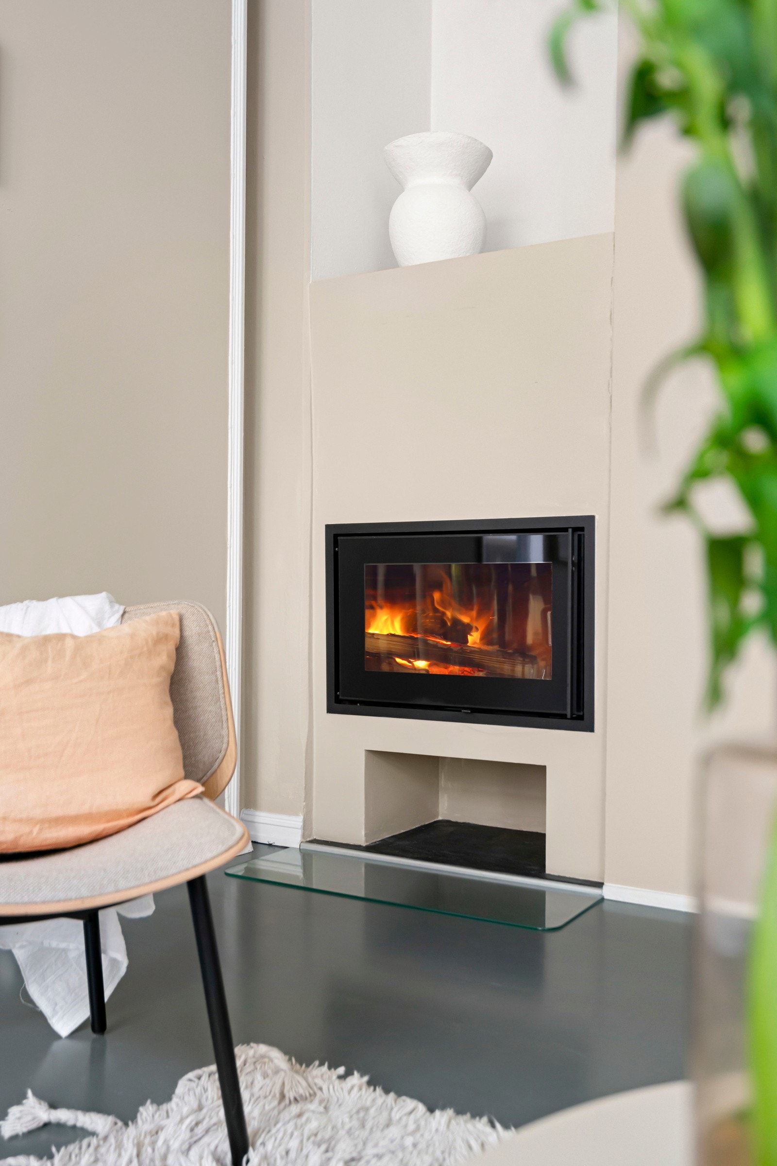 Moderne peis fra 2017. Varmtvann er inkludert i fellesutgiftene. Galleribilde