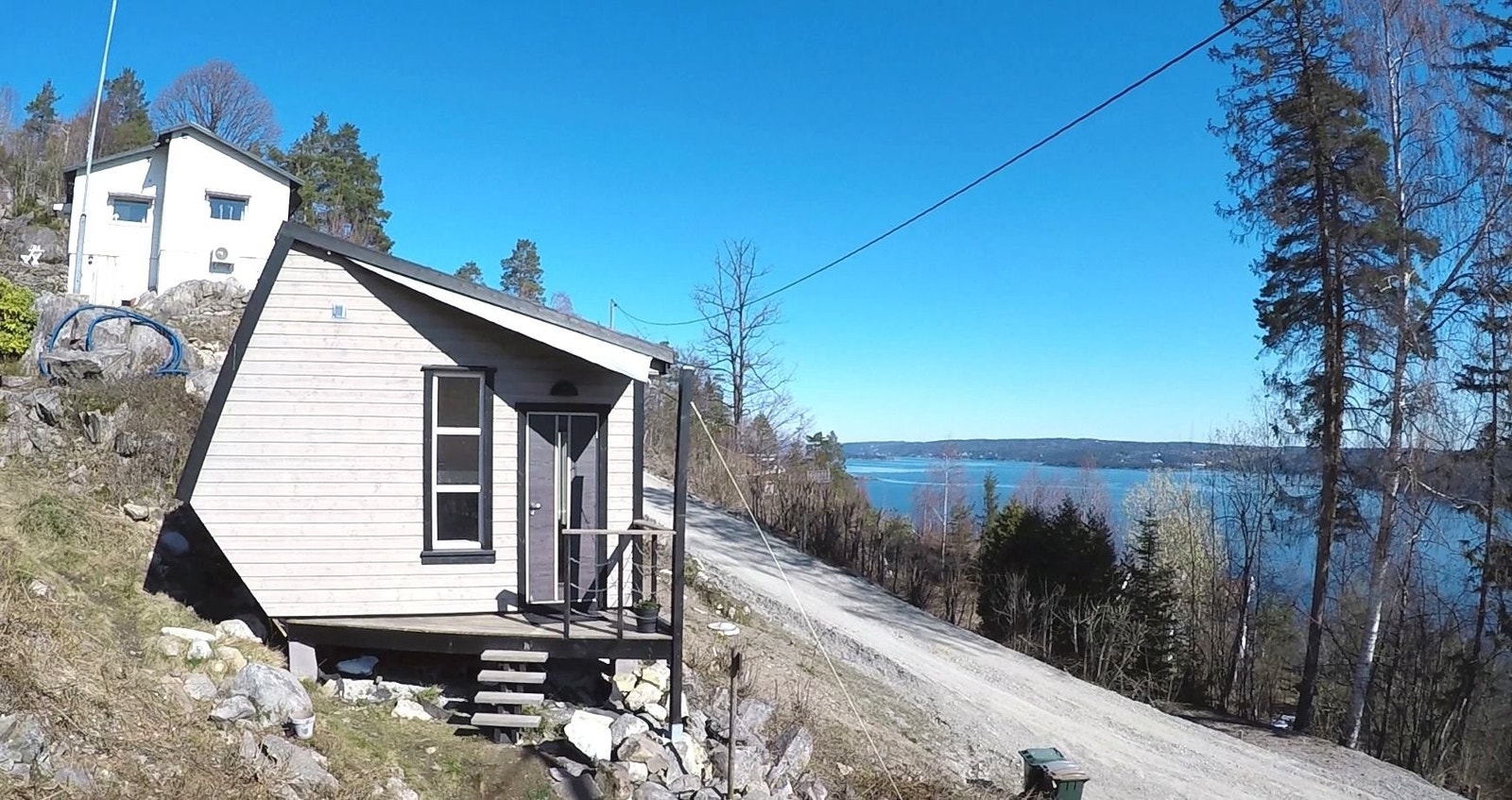 Inngangen på annekset. Galleribilde