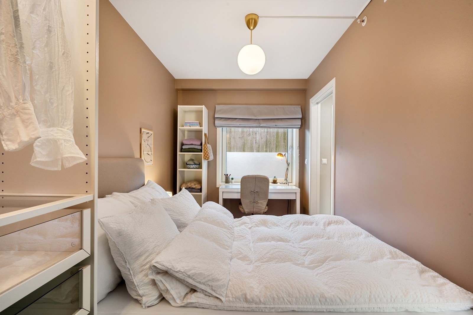 - Det andre soverommet måler 8,2 m² - Galleribilde