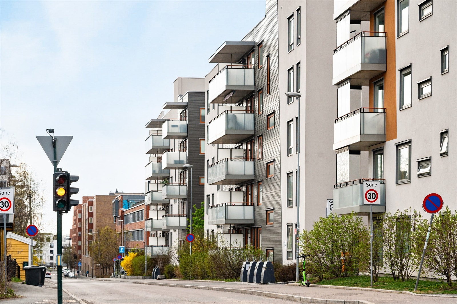 Pen fasade ut mot Lørenvangen Galleribilde