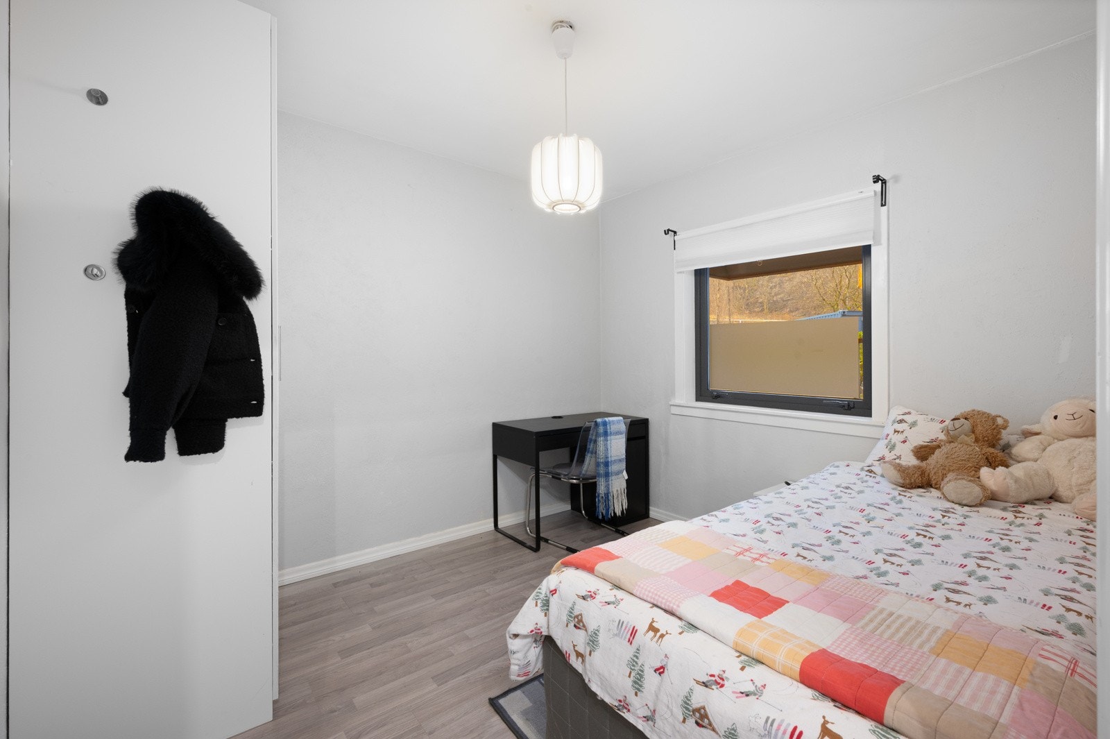 - Soverom nr. 2 er målt til 8,8 kvm - Galleribilde