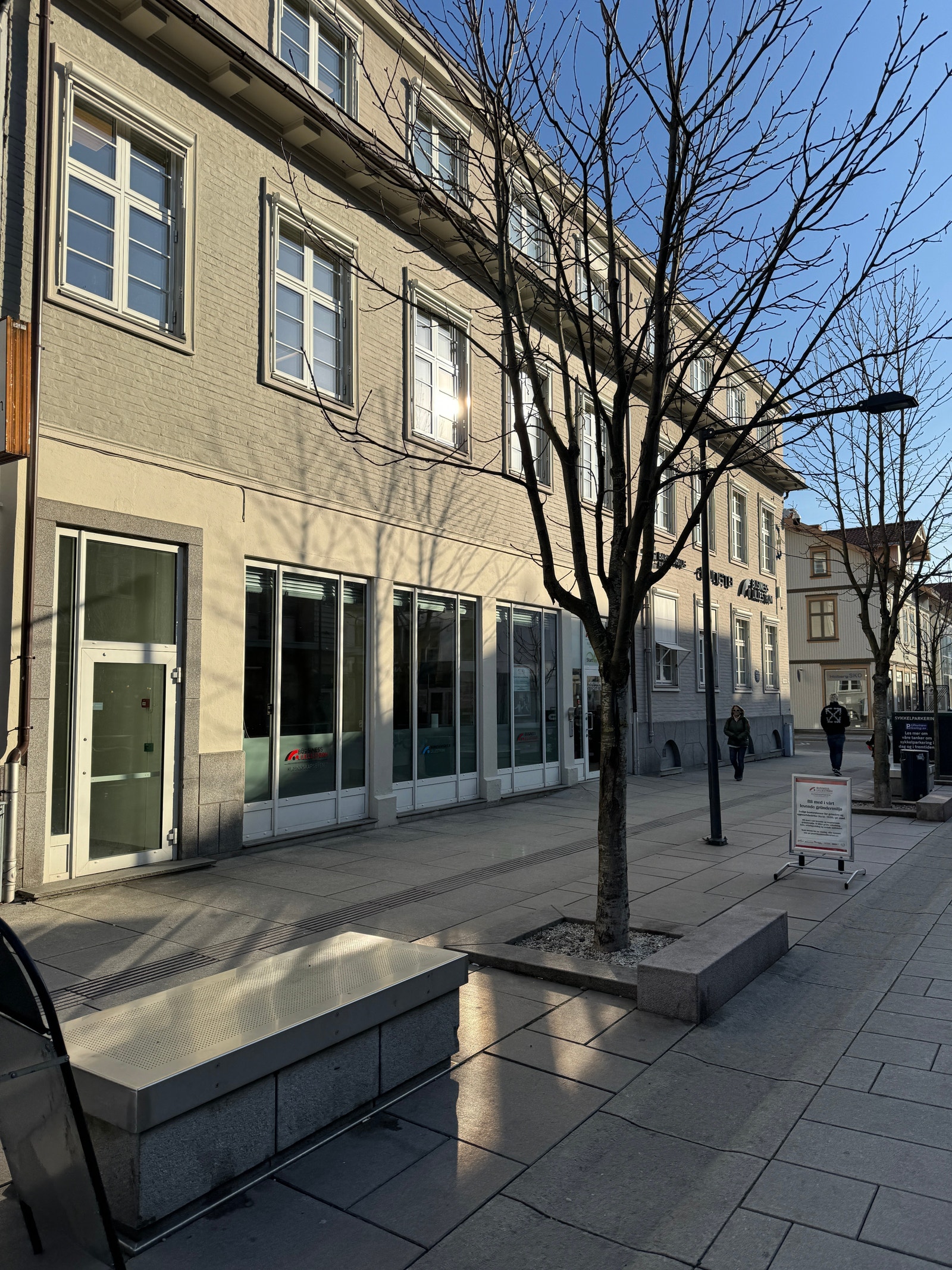 I byggets 1.etasje, Storgata 7, vil det bli ledig bygulvlokale/kontorlokale Galleribilde