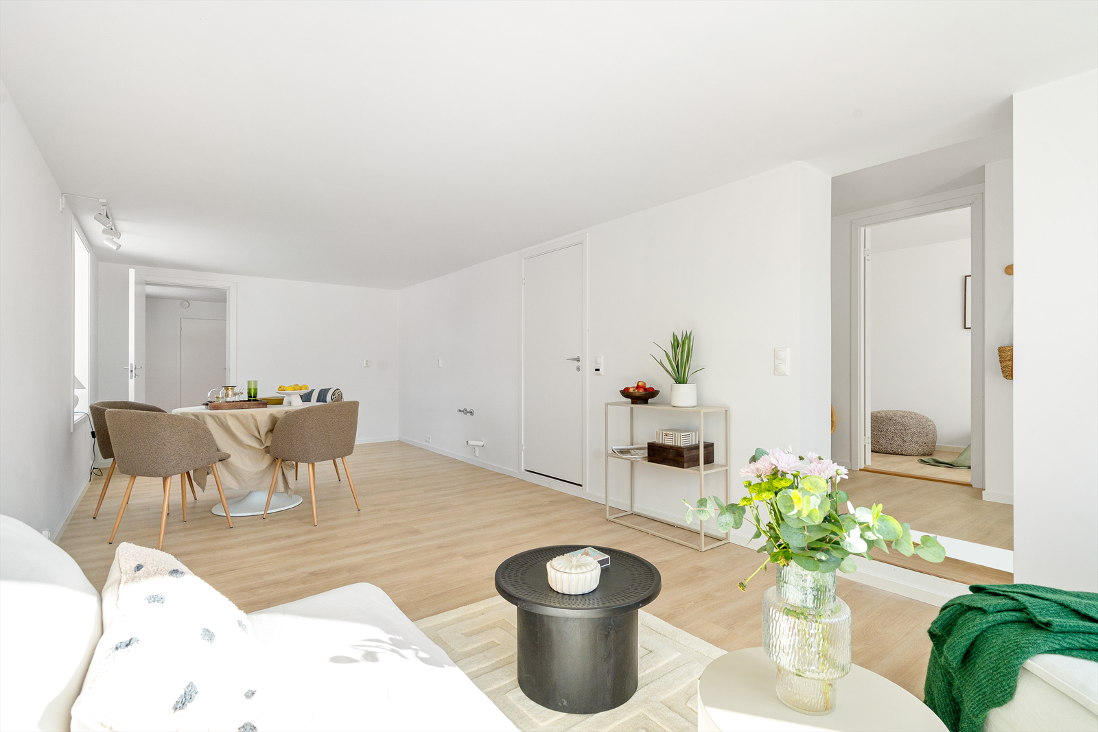 I tillegg har du plass til spisebord Galleribilde