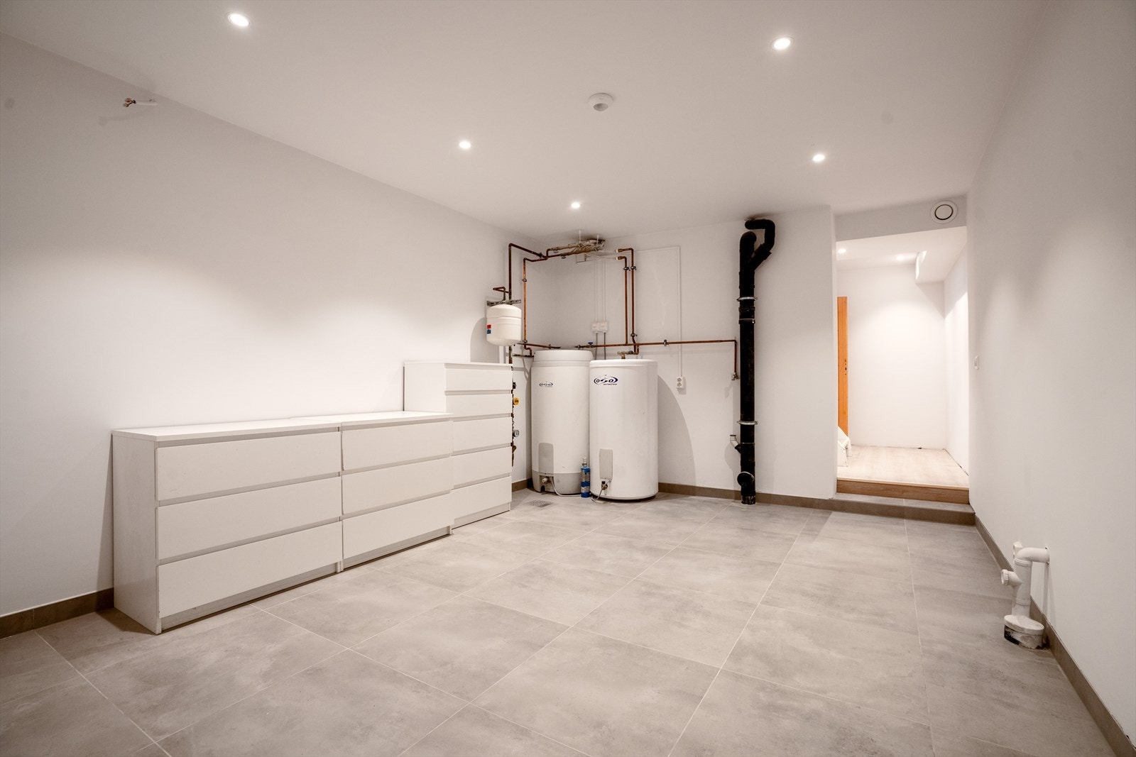 Tenisk rom/vaskerom Galleribilde