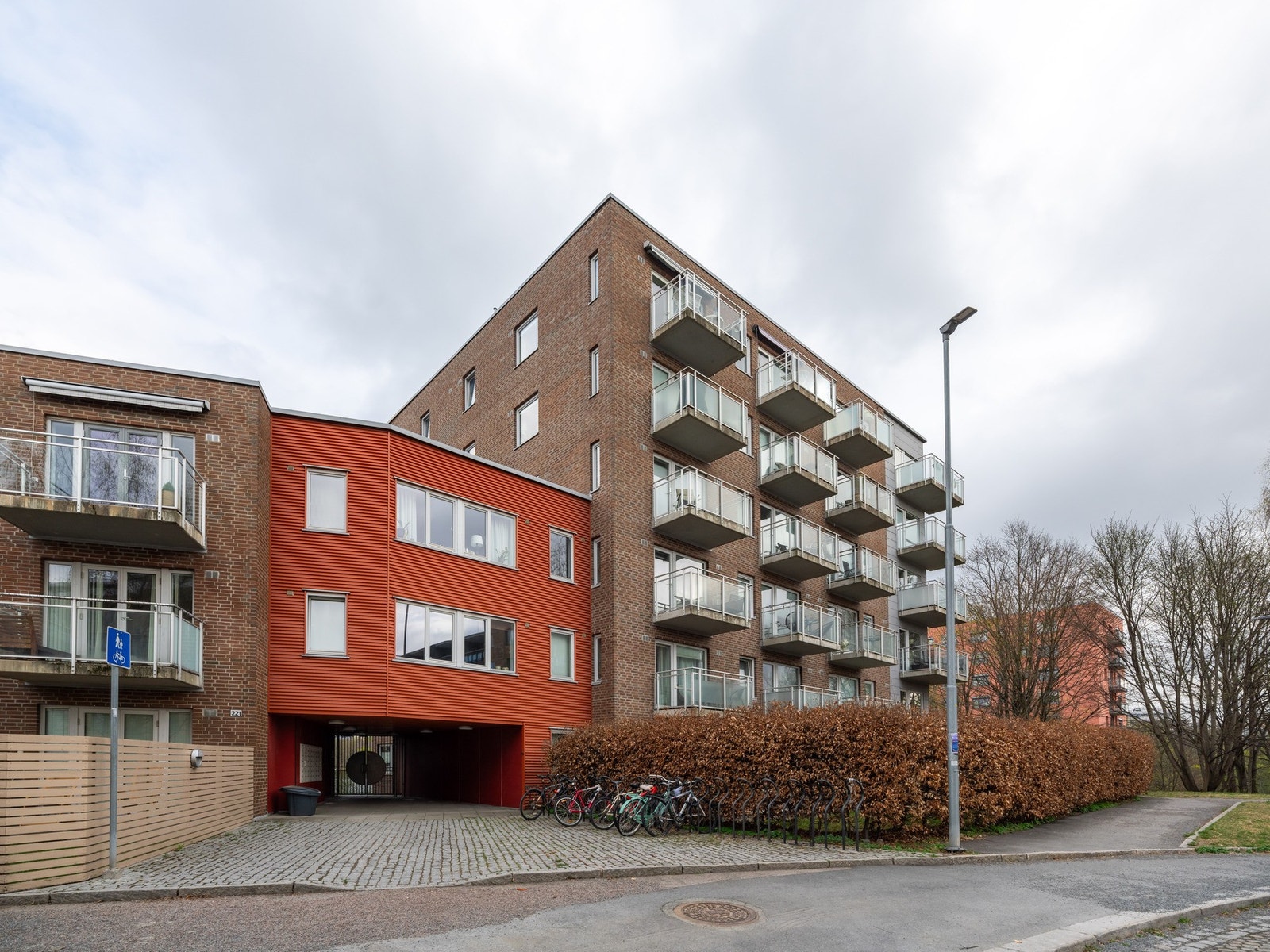 Borettslaget Maridalsveien 221 består av 56 leiligheter, og er et veldrevet borettslag på Bjølsen. Galleribilde