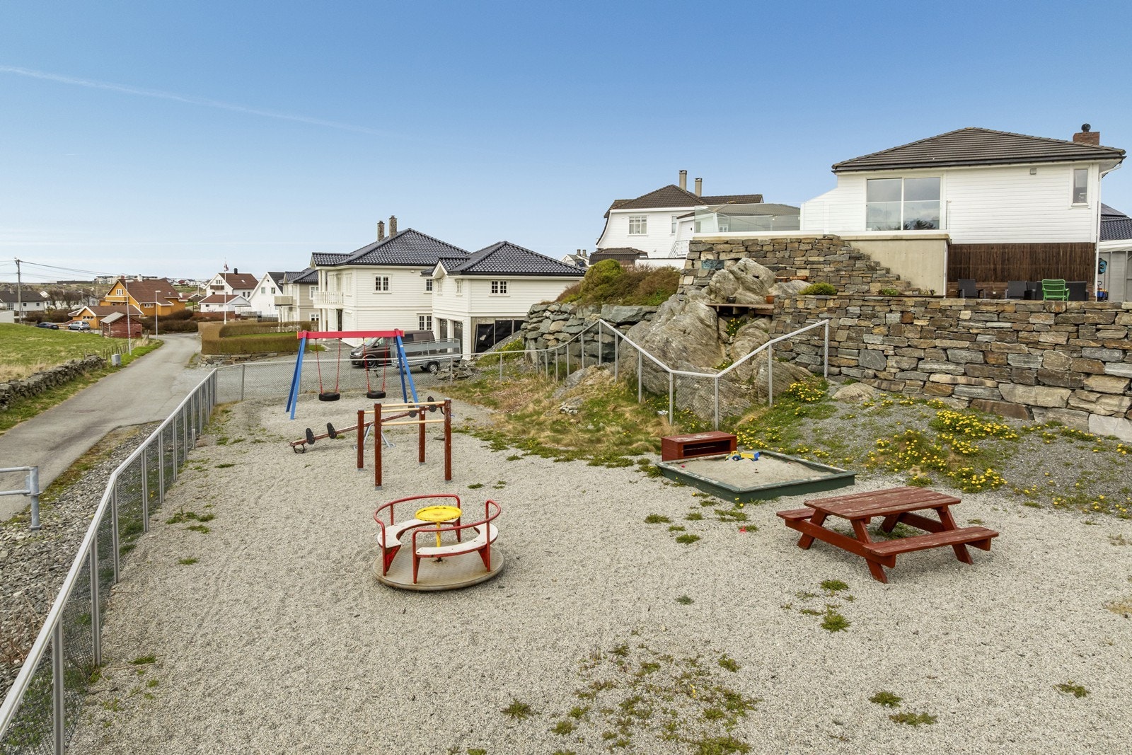 Lekepark i nærområdet. Galleribilde