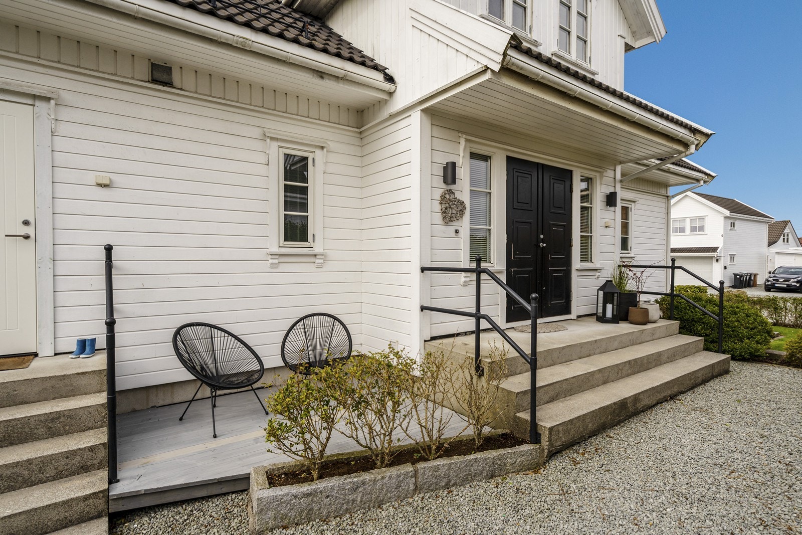 Her kan du nyte en kaffekopp i morgensolen. Galleribilde