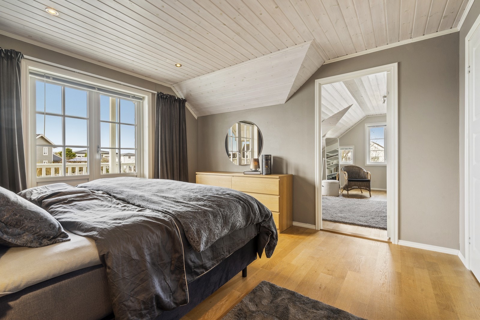 Hovedsoverommet kan omgjøres til en kjekk loftstue om man ønsker. Galleribilde