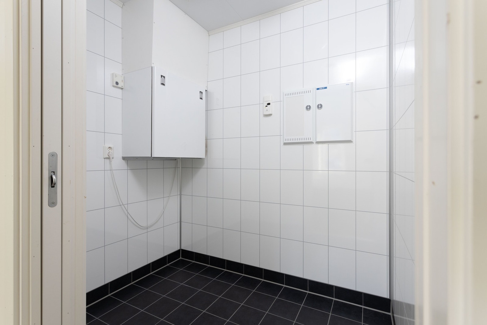 Fra soverommet er det inngang til bod - 2,5 kvm Galleribilde