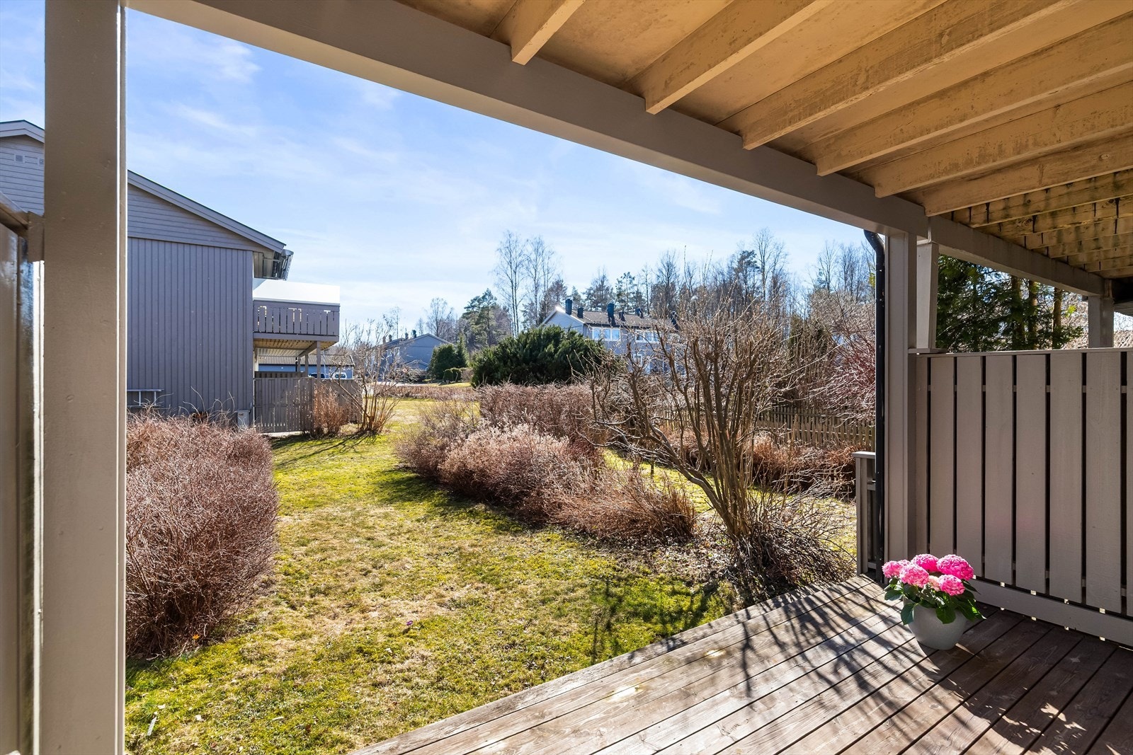 Terrassen med adkomst fra soverommet. Galleribilde