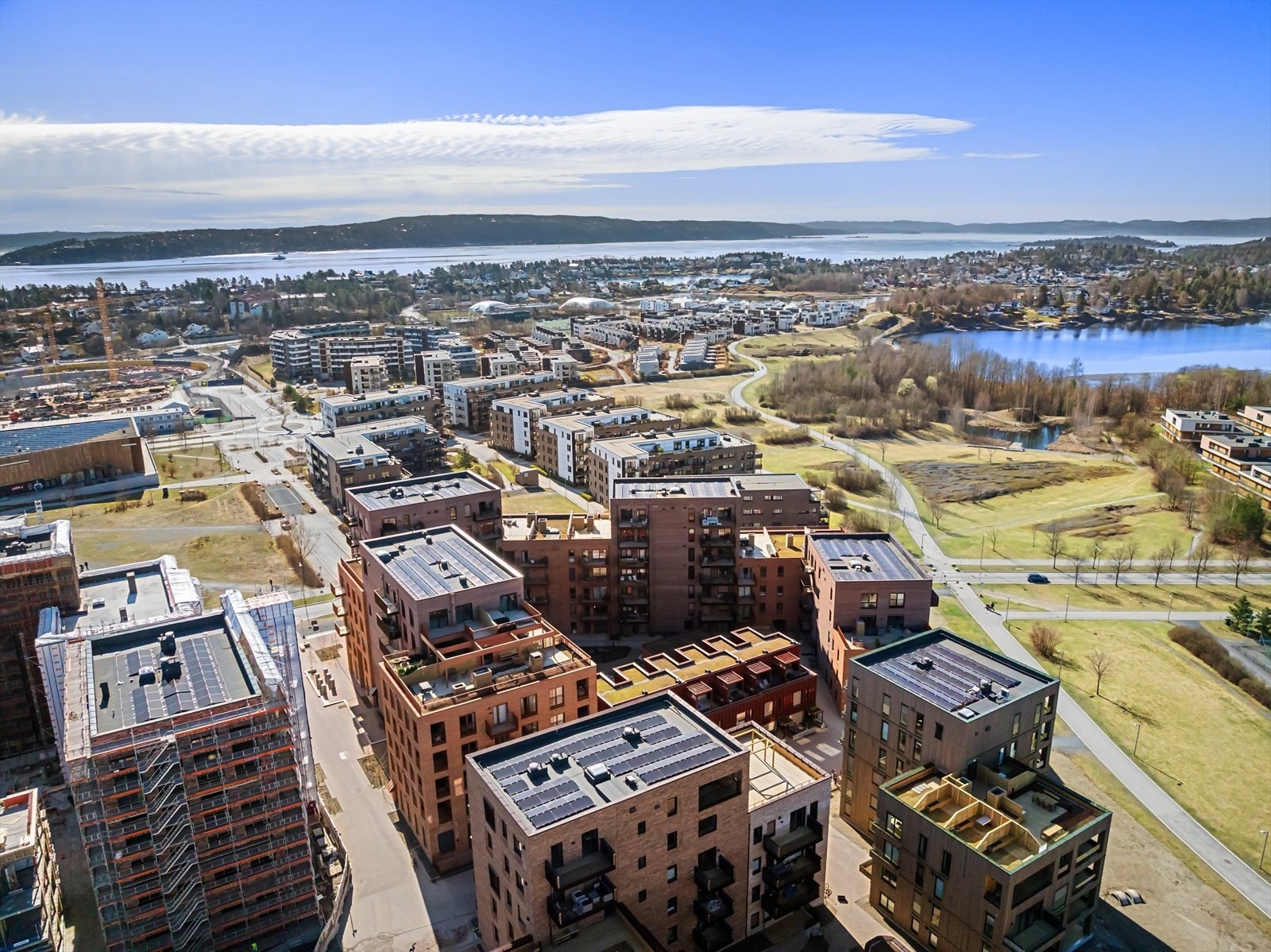 Her bor du rett ved vannet Galleribilde