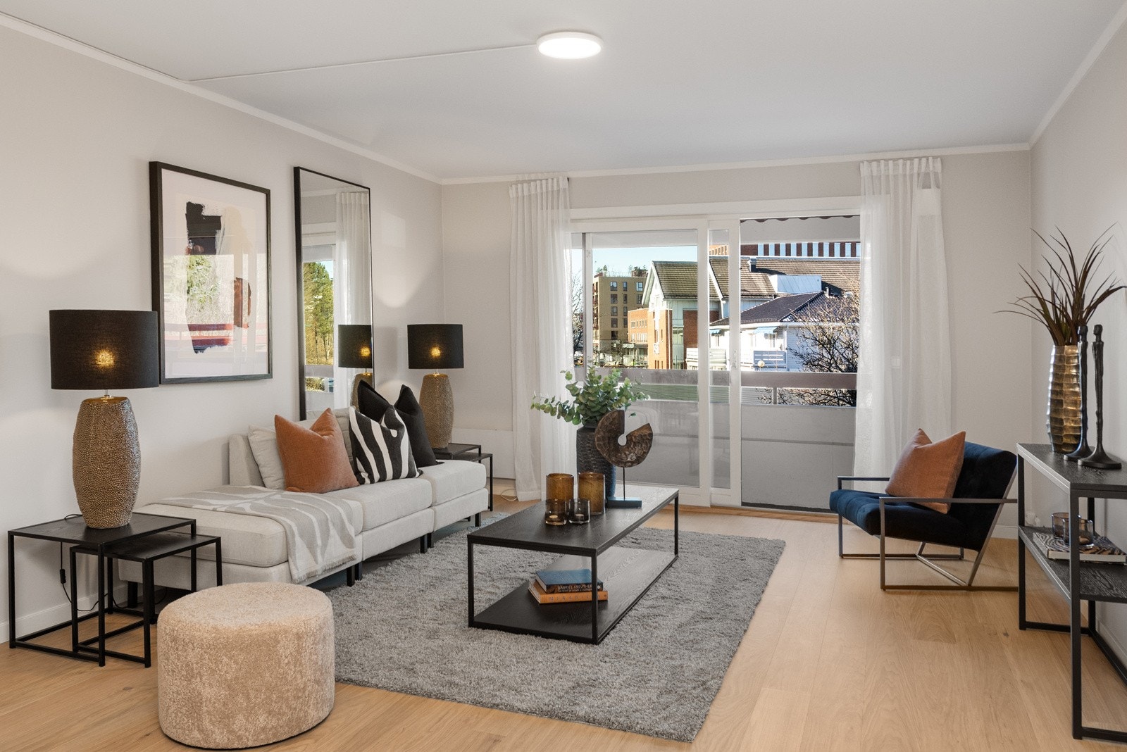 Velkommen til Rådhussvingen 31 - en helt nyoppusset leilighet Galleribilde