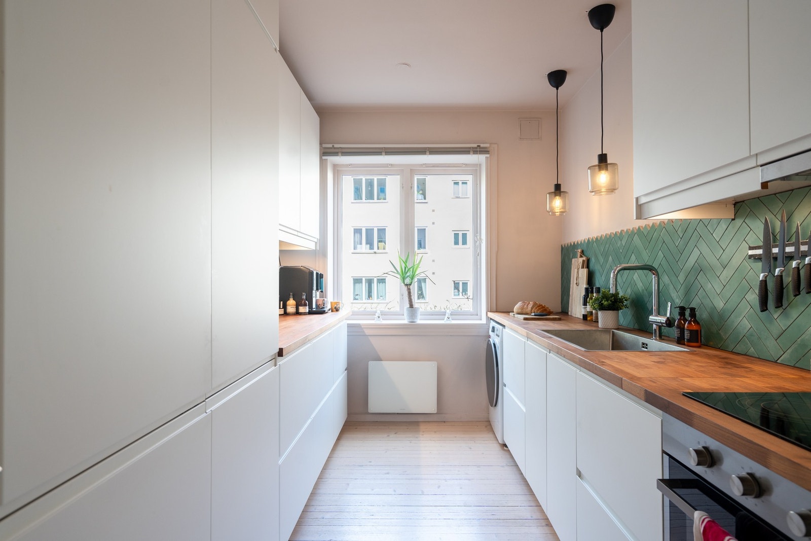 Moderne og tidløst kjøkken fra 2018. Galleribilde