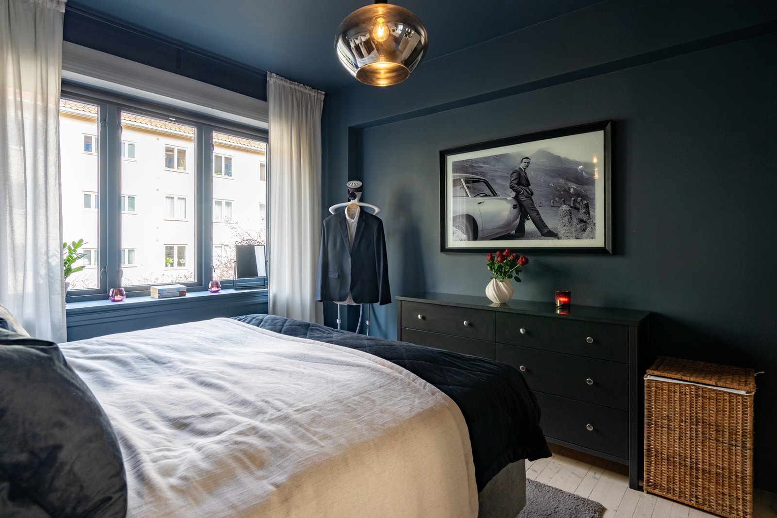 Også dette rommet er malt i en svært behagelig farge. Galleribilde