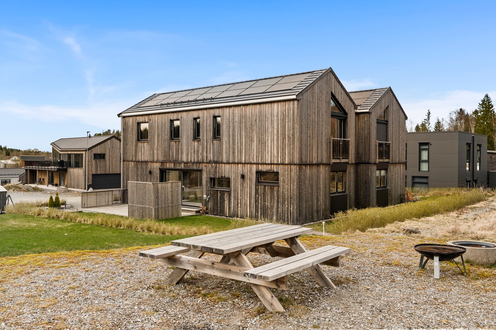 Meget rolige og barnevennlige uteområder. Galleribilde