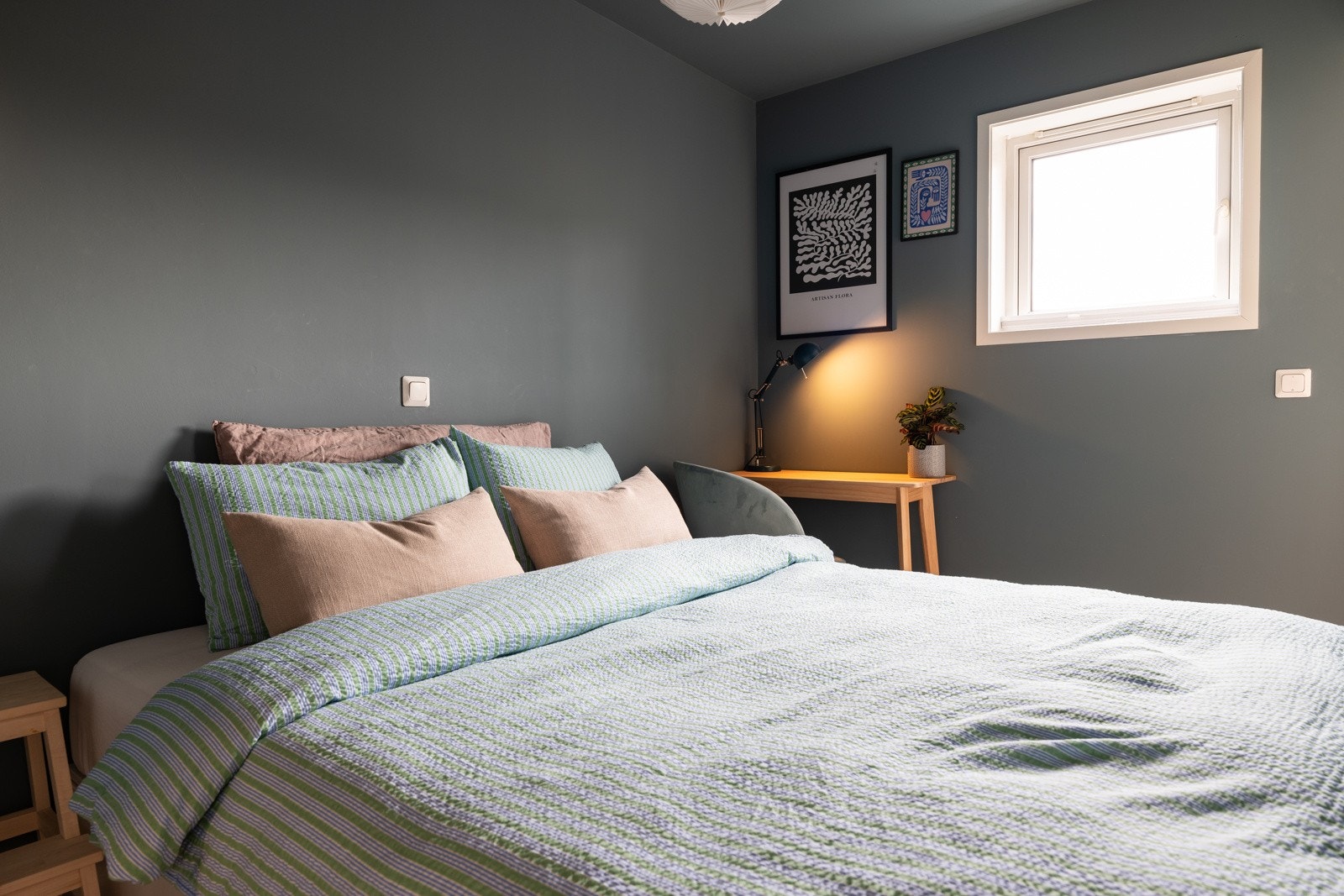 Soverommet er på 7,5 kvm og har praktisk walk-in på 2,5 kvm. Galleribilde