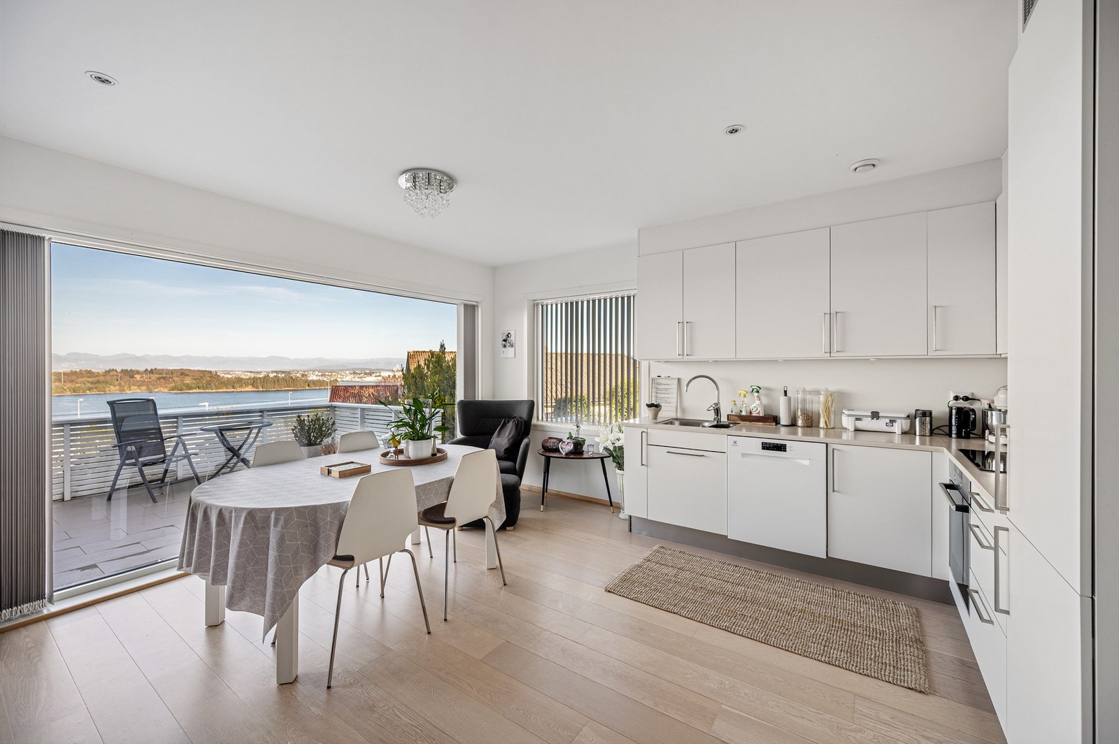 Leiligheten i sokkelen Galleribilde