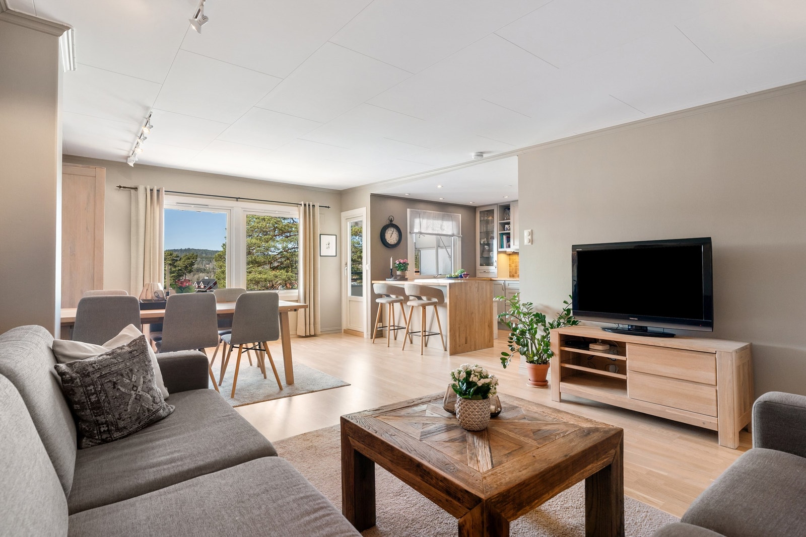 Åpen kjøkken/stue løsning Galleribilde