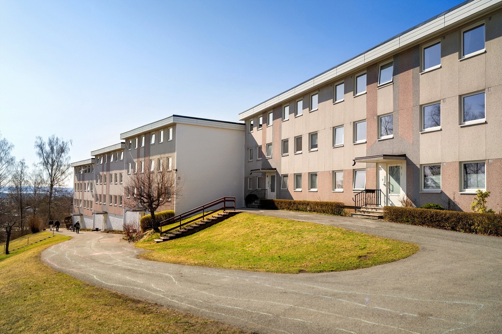 Flott toppleilighet beliggende i et attraktivt og rolig boligområde på Hosle Galleribilde