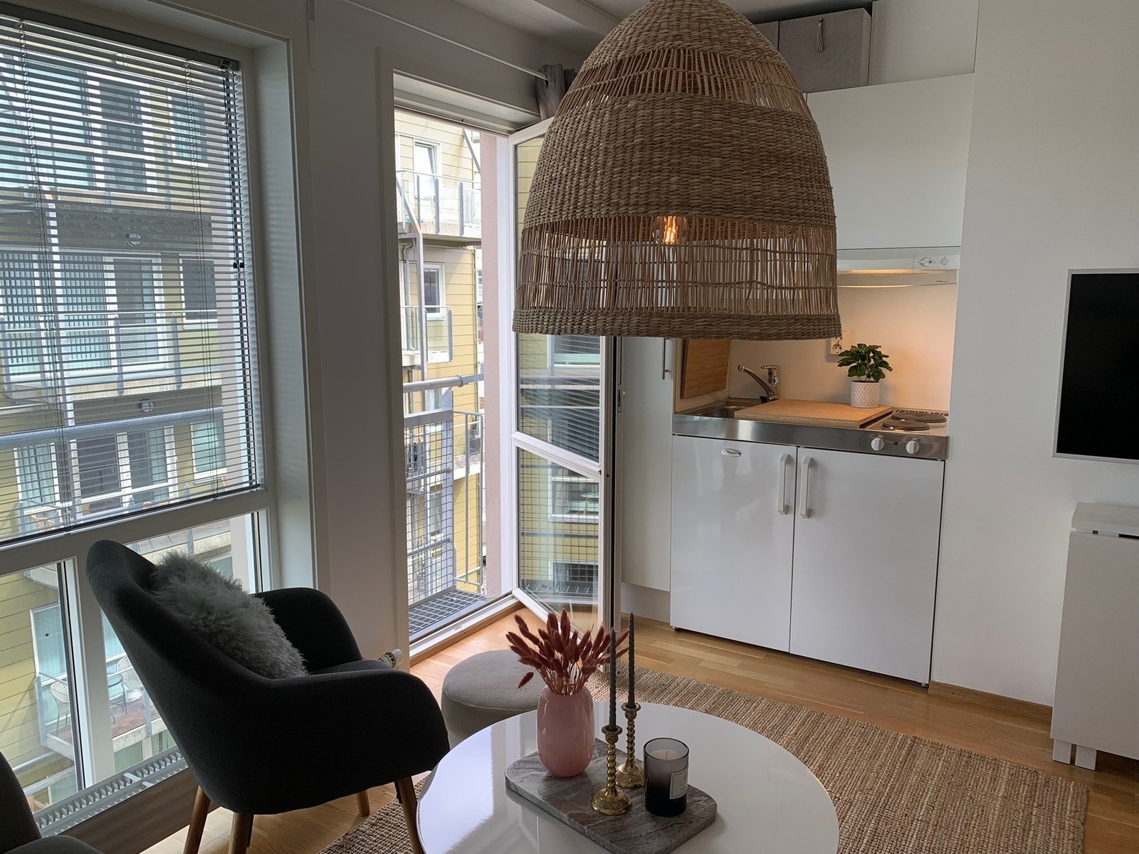 Leiligheten har vært utleid for kr 9000 per måned til samme leietaker siden august 2023. Galleribilde