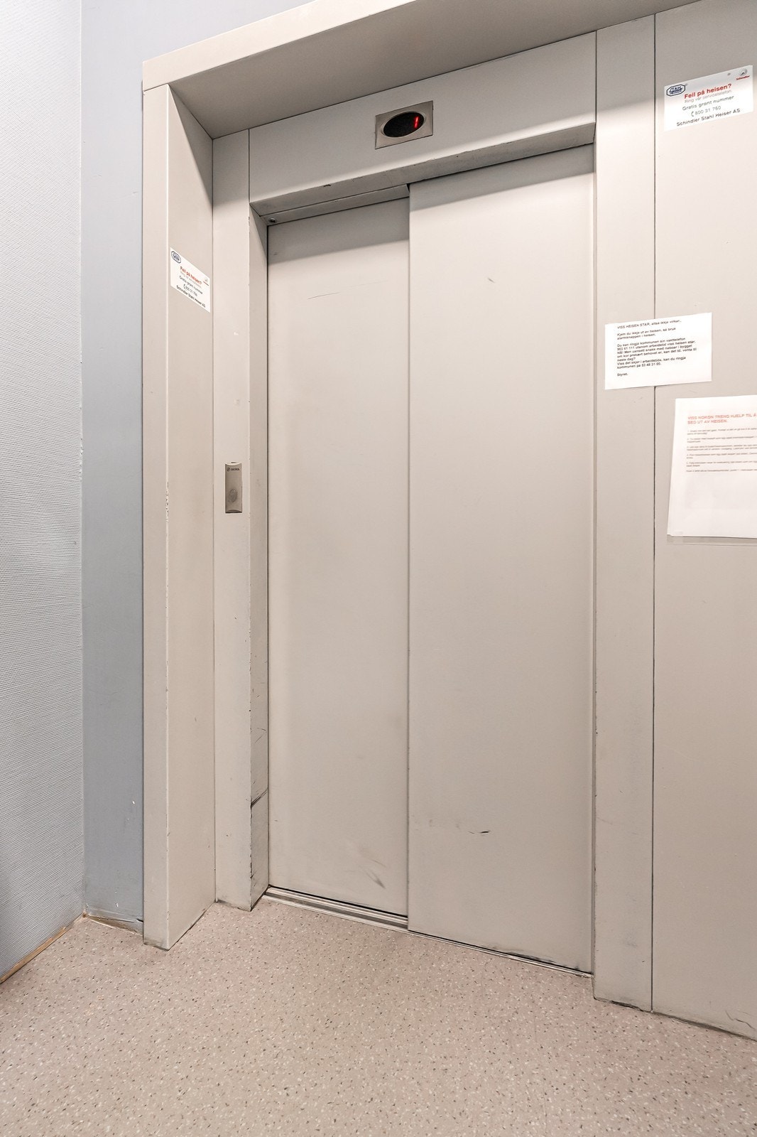 Heis i bygget Galleribilde