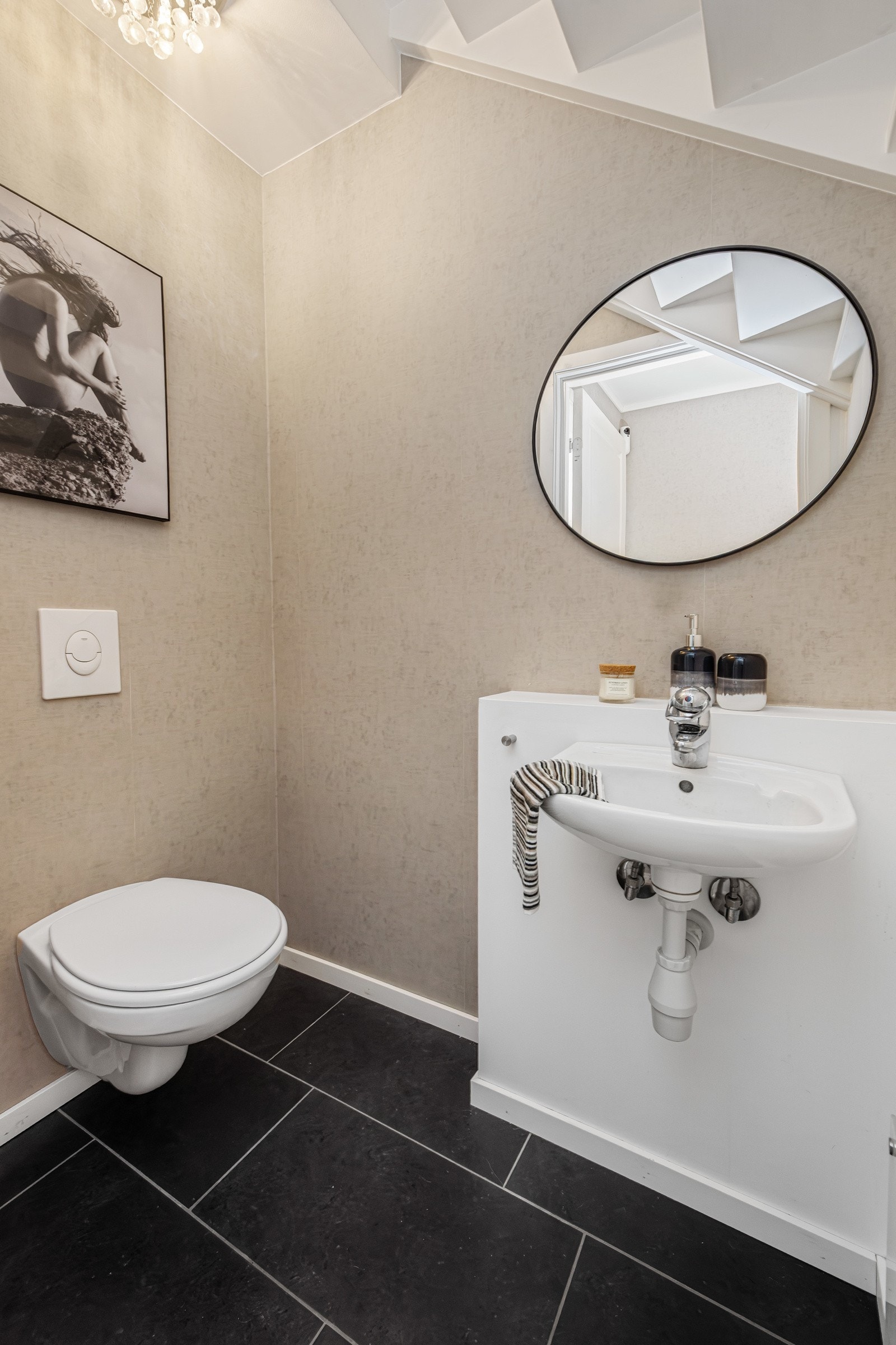 Wc i 1. etg Galleribilde