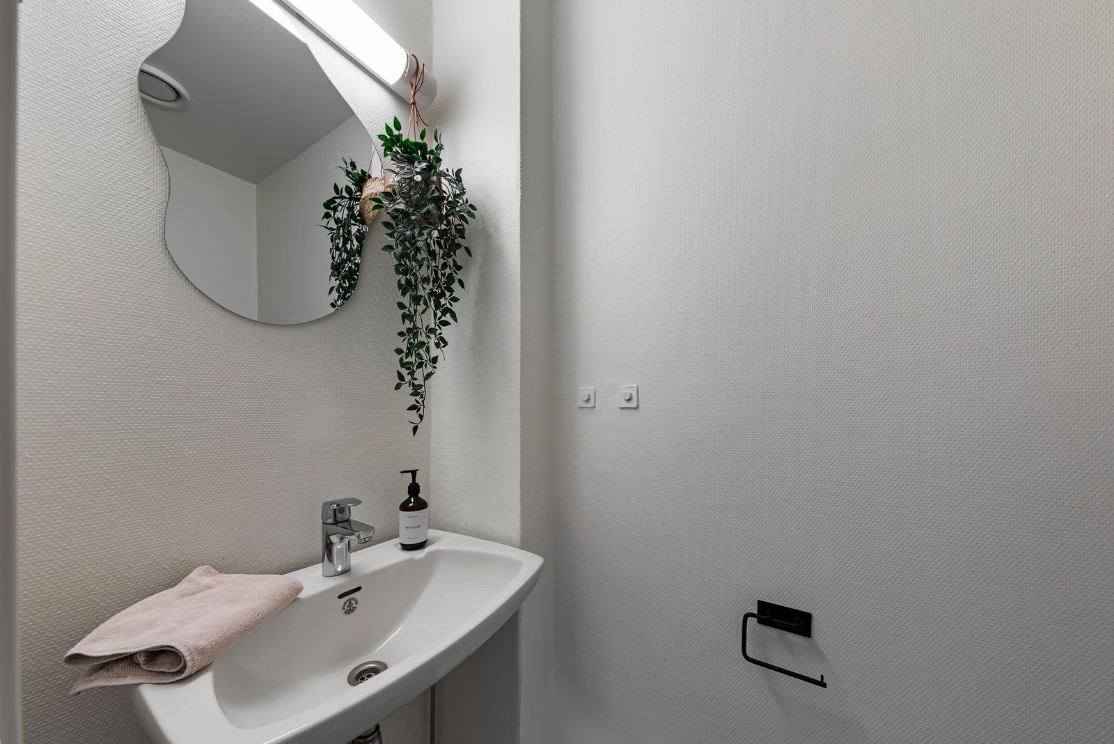 Toalettrom Galleribilde