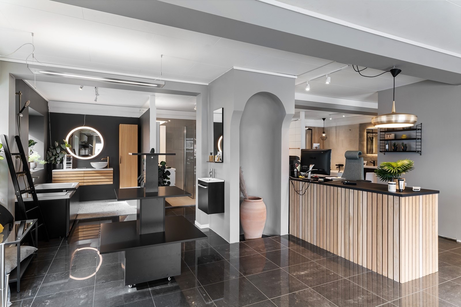 Butikkdel med god standard Galleribilde