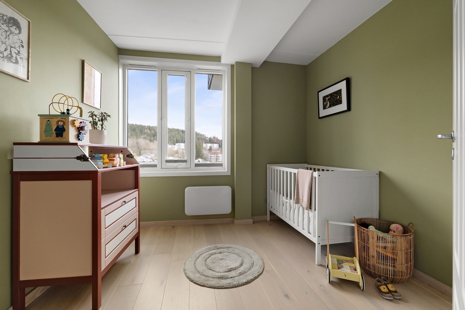 Soverom 2 - Passer fint til gjesterom, barnerom eller kontor. Galleribilde