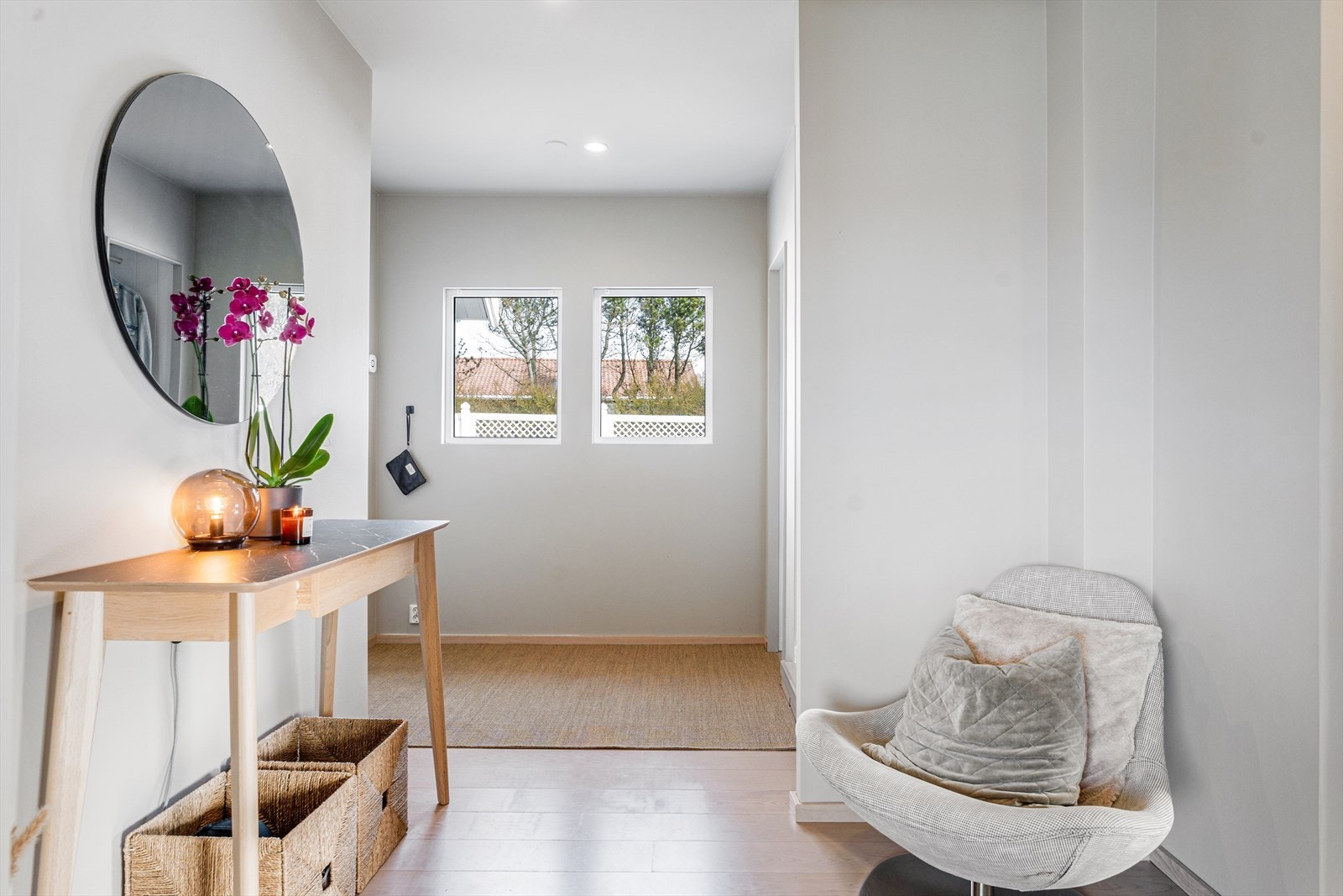 Lys og romslig gang Galleribilde