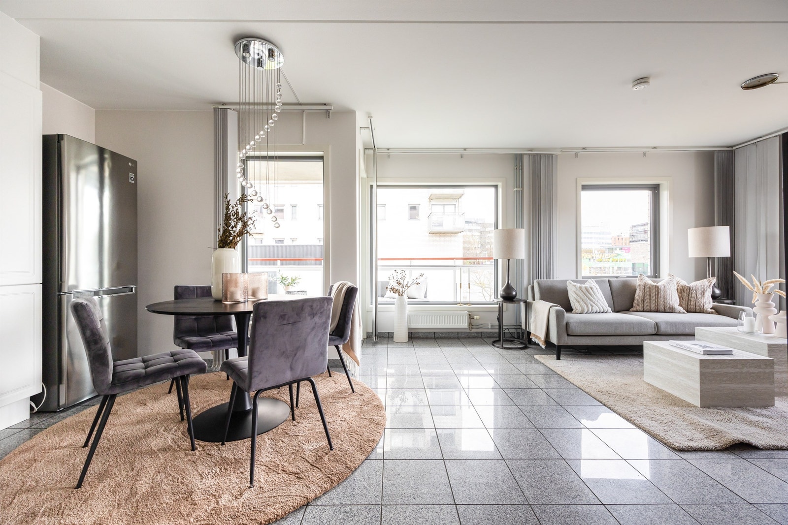 Leiligheten har en sentral og attraktiv beliggenhet på Hasle! Galleribilde
