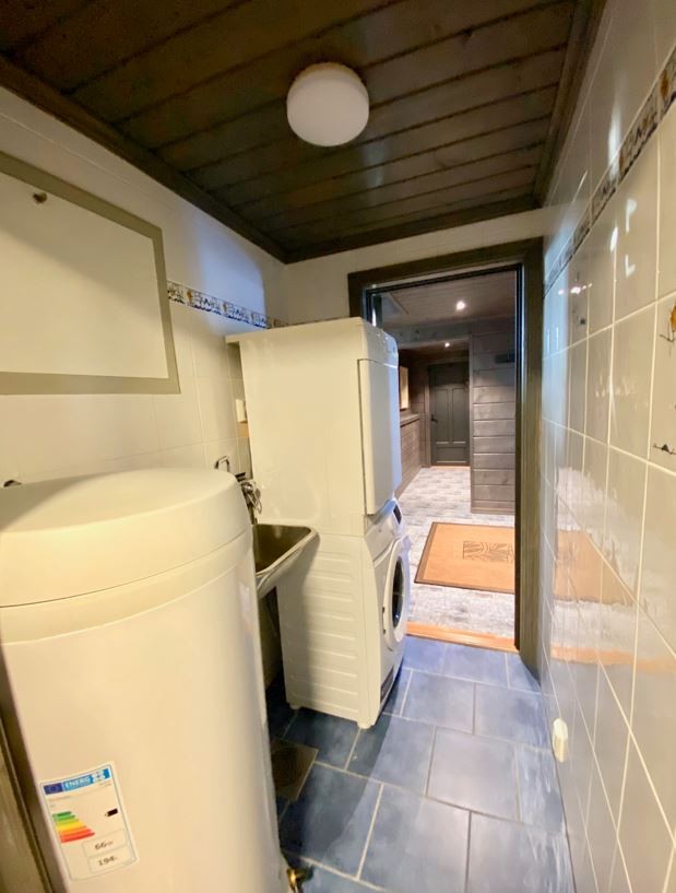 Vaskerom Galleribilde