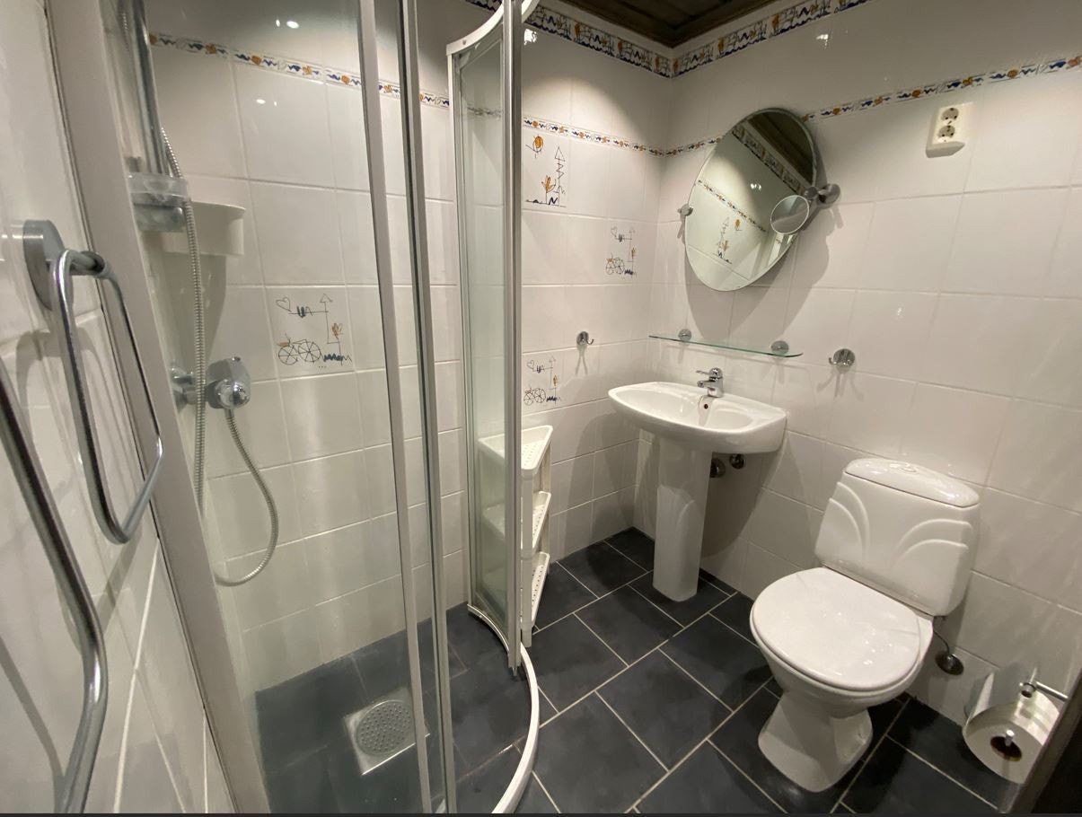 Dusjbad Galleribilde