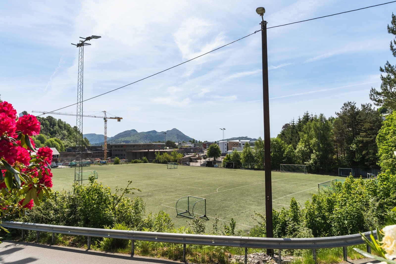 Nærområde - Idrettsplass. Galleribilde