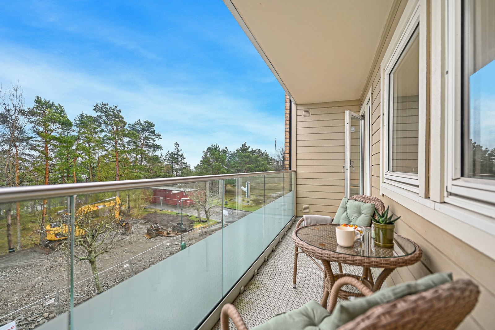 Her, på østsiden av bygget, får du sol fra morgen til formiddag - en perfekt plass for en rolig start på dagen. Galleribilde