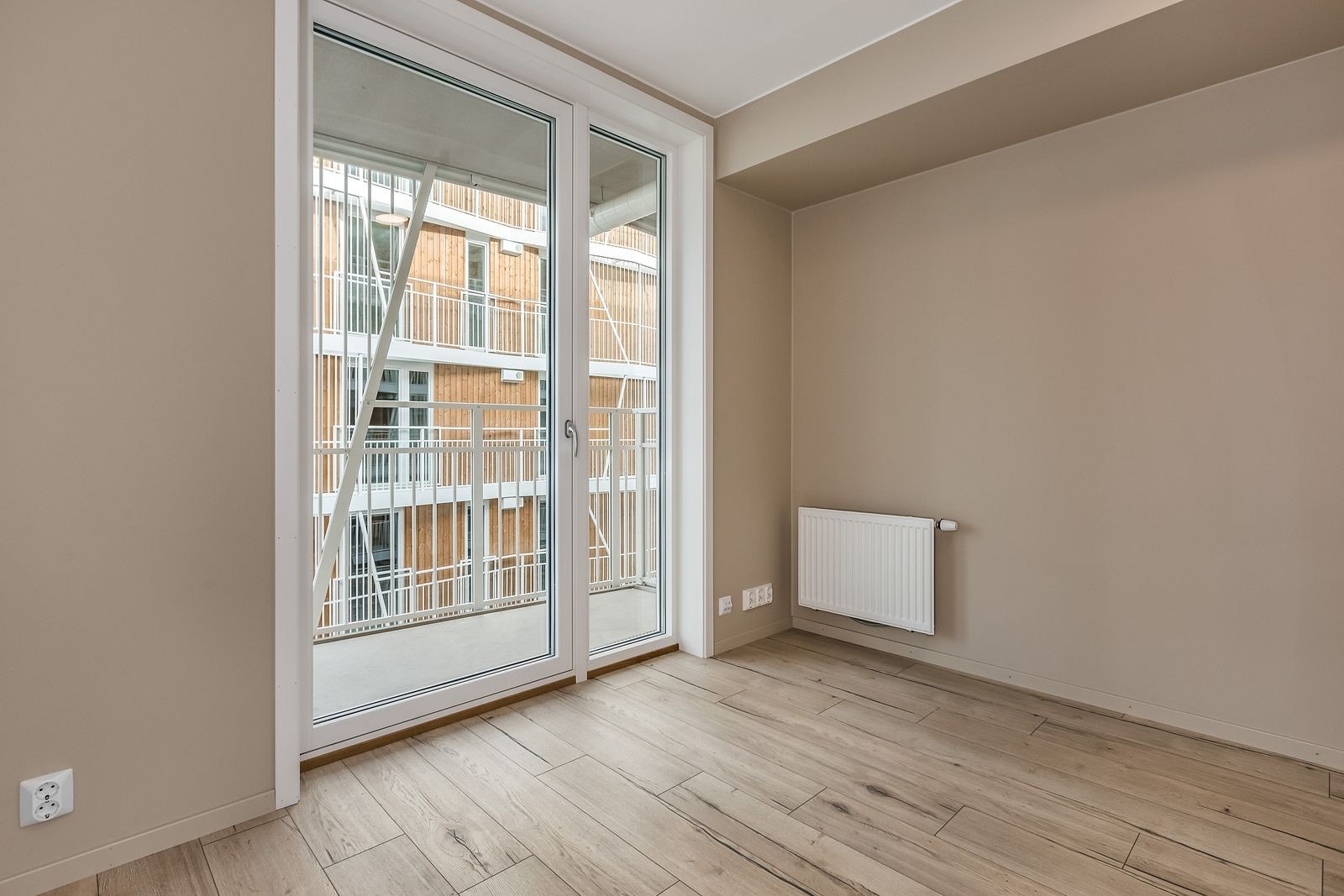 Utgang til balkong Galleribilde